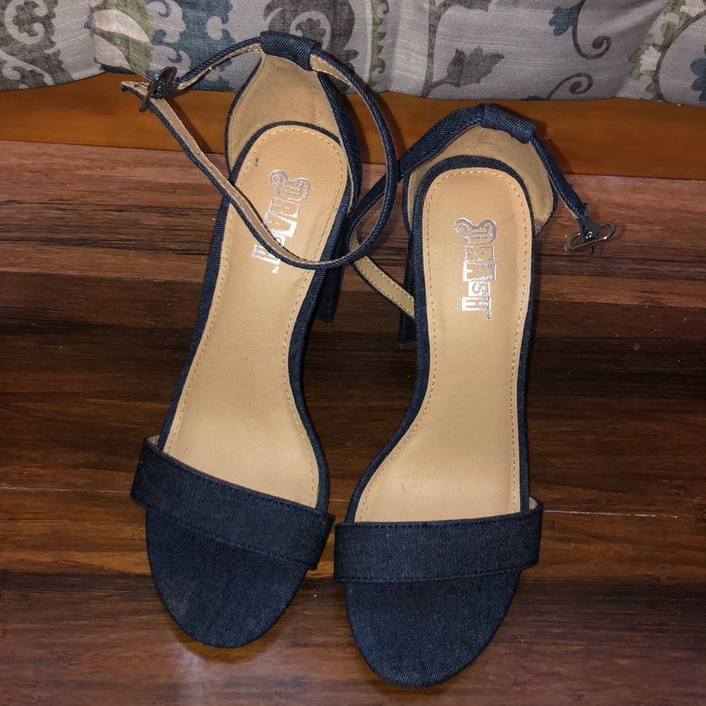 Jean heels